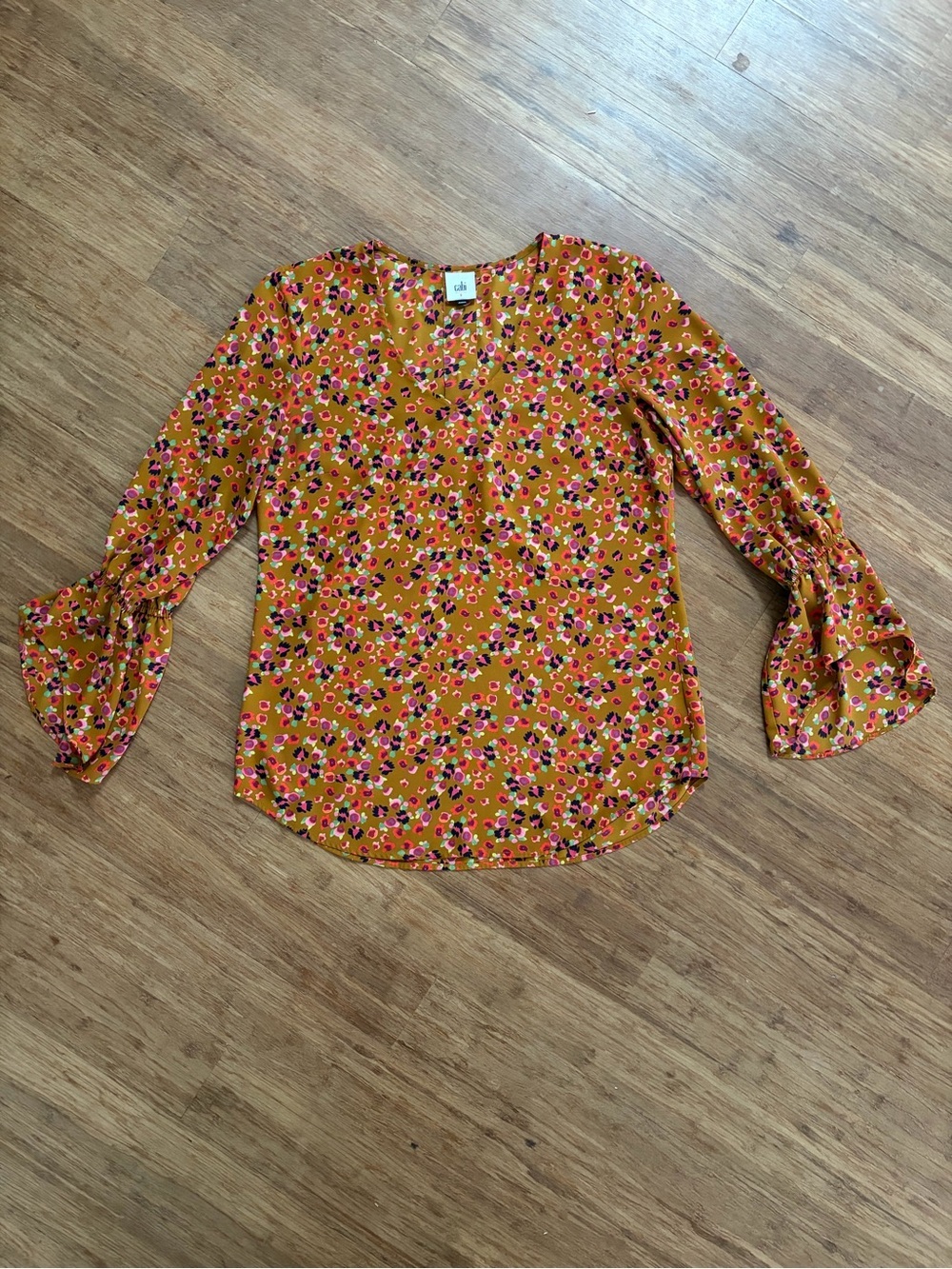 Cabi Burnished Blouse, sz S - Picture 2 of 5